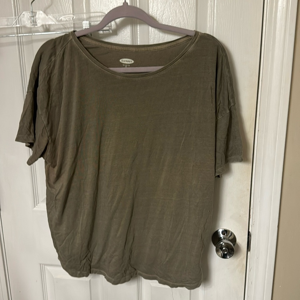 Old navy easy tee size XL